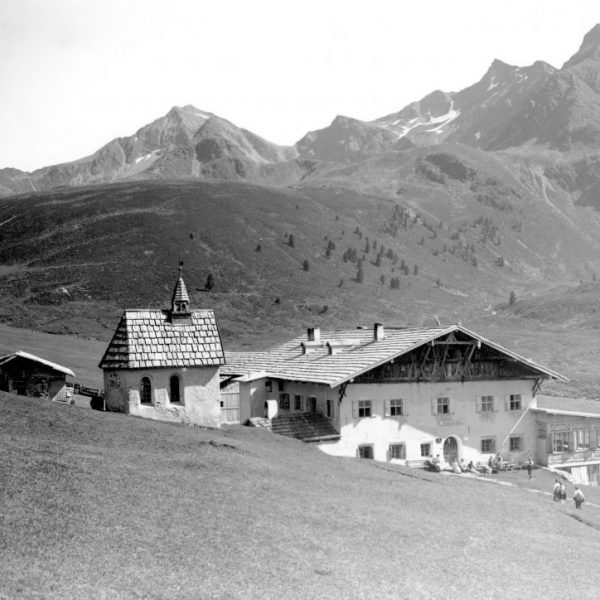 Jagdschloss Kühtai und Kapelle