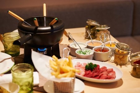 Genießen Sie ein Fondue Chinoise